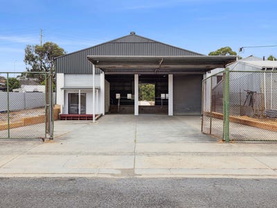 12 Melbourne Road, Brown Hill, VIC