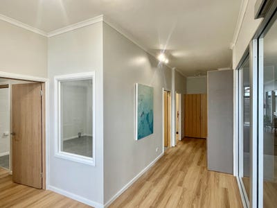 Suite 1, 9 Pendrigh Place, St Helens, TAS