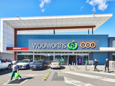 Woolworths Bomaderry Shopping Centre 320 Princes Highway, Bomaderry, NSW