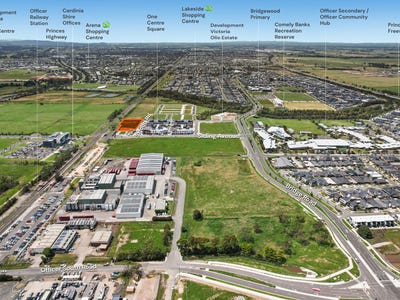 7 Stroud Road, Officer, VIC