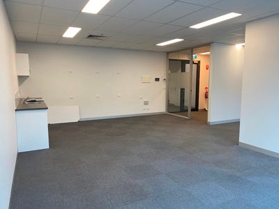 Level 2, 3, 78 Main Street, Greensborough, VIC