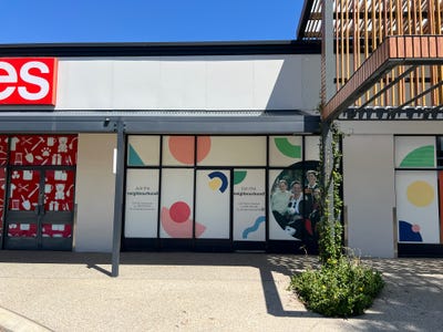 Hawaiian's Forrestfield, Shop 33F, 20 Strelitzia Avenue, Forrestfield, WA