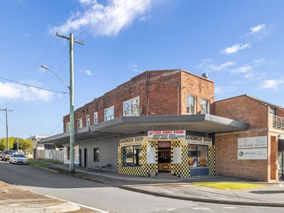 70 Lorraine Street, Peakhurst, NSW