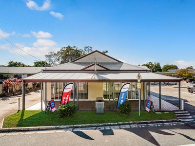 2/11 Maleny Street, Landsborough, QLD