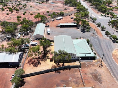 2 Winfield Street, Morawa, WA