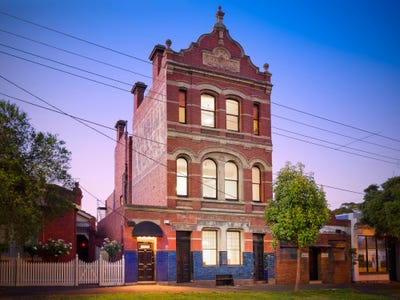 The Shamrock, 325-327 Bank Street, South Melbourne, VIC