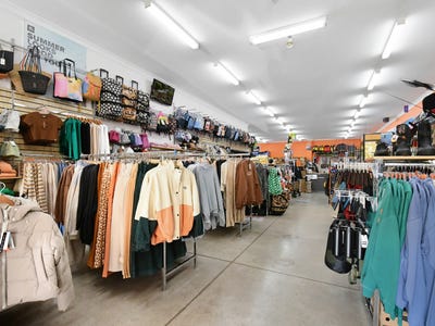 52 High Street, Mansfield, VIC