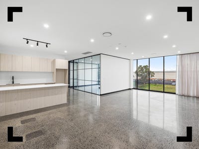 2/63 Willow Avenue, Springvale, VIC