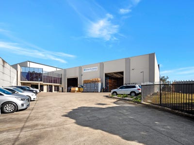 5 Saggart Field Road, Minto, NSW