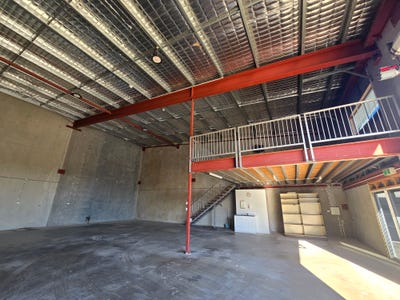 2/14 Helen Street, Clinton, QLD