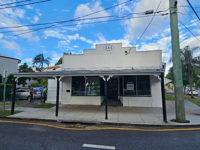 141 riding road, Hawthorne, QLD