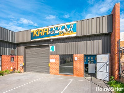 4/16-18 Sussex Court, Sunbury, VIC