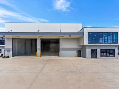 17 Dunn Road, Smeaton Grange, NSW