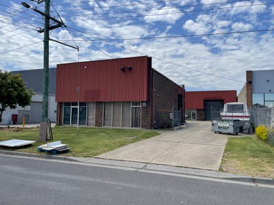 1/12 Smethurst Street, Cranbourne, VIC