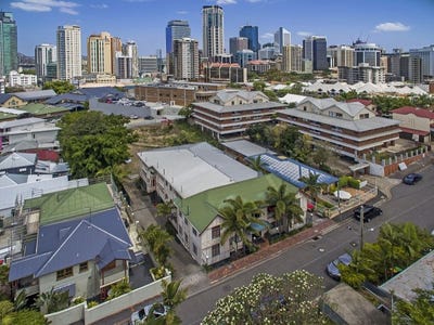 43-45 Phillips St, Spring Hill, QLD