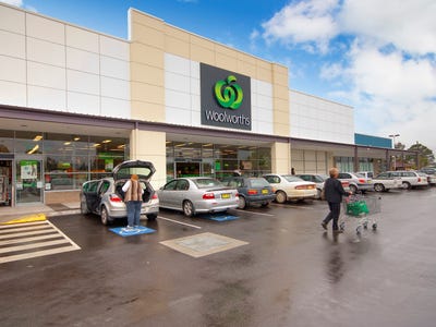 Macksville Shopping Centre, 37 Cooper St, Macksville, NSW