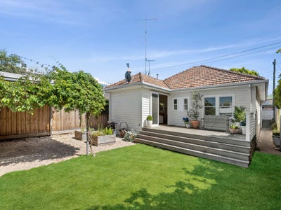 85 West Fyans Street, Newtown, VIC