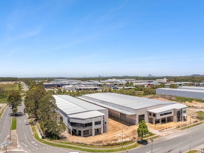 1-7 Fred Chaplin Circuit, Corbould Park, QLD