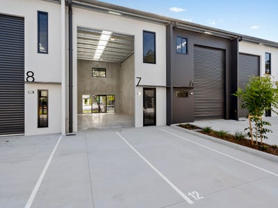 Rothwell Hub, 11-17 Bremner Road, Rothwell, QLD