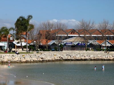 Shop 100, Hillary's Boat Harbour, 28 Southside Drive, Hillarys, WA