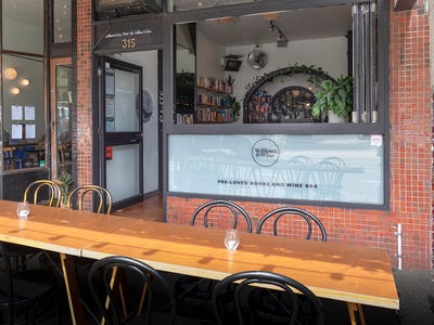 Willows & Wine, 315 Victoria Street, West Melbourne, VIC
