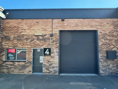 Unit 4, 3 Carnarvon Road, West Gosford, NSW