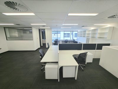 31/2-6 Chaplin Drive, Lane Cove, NSW