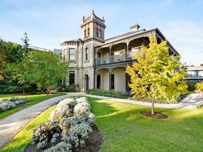 160-162 The Avenue, Parkville, VIC