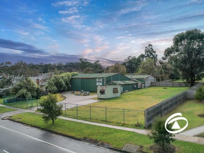 66-68 Railway Avenue and , 13-15 May Court, Garfield, VIC