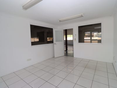 2 Pamela St, Mount Isa, QLD