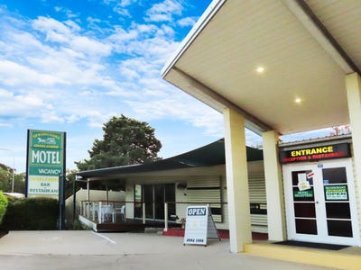 10-12 Eclipse Street, Springsure, QLD