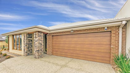 Property at 18  Sunnybank Drive, Point Cook, VIC 3030