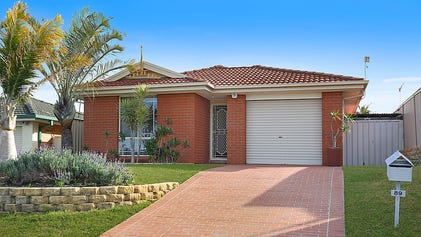 17 Norman Clark Cres, Horsley, NSW, 2530 - House Sold on 05 09 2017