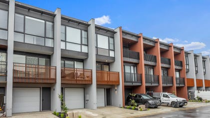 Property at 78 Vinrace Street, Adelaide, SA 5000