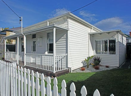 18 Powell Street, Sandy Bay, Tas 7005
