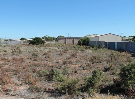 Lot 104 Burton Street Cowell SA 5602 realestate .au