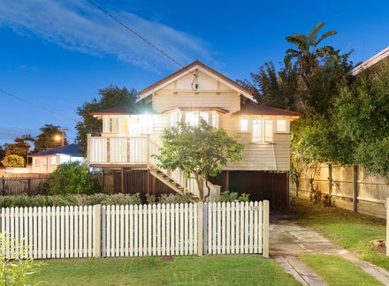 18 Beatrice Street Hawthorne QLD 4171 realestate .au