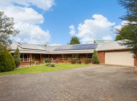 40 Atkinsons Road Grindelwald TAS 7277 realestate .au