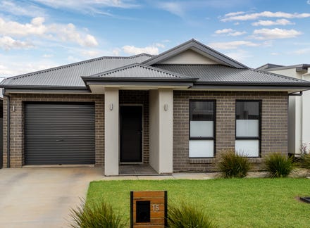 16 Richmond Drive Mount Barker SA 5251 realestate .au