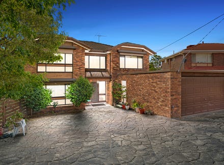 8 Beatrice Place Ferntree Gully VIC 3156 realestate .au