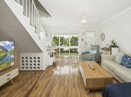 9 67 Lynwood Avenue Dee Why NSW 2099 realestate .au