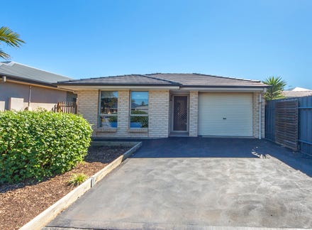 5a yachtsman street seaford