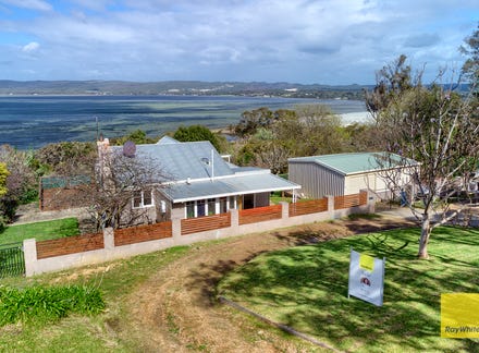 271 Grey Street W, Mount Melville, WA 6330 