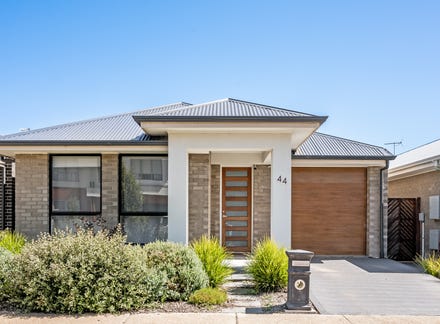 43 Richmond Drive Mount Barker SA 5251 realestate .au