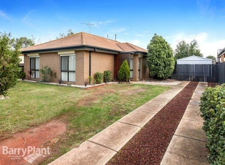 39 Denny Place, Melton South, Property History & Address Research