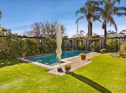 33 Lincoln Road, Essendon, VIC 3040 - realestate.com.au