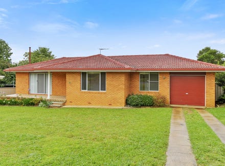 14 Chestnut Avenue, Armidale, NSW 2350 - realestate.com.au