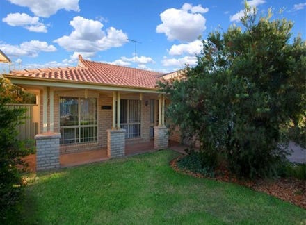 67 Aylward Avenue Quakers Hill NSW 2763 realestate .au