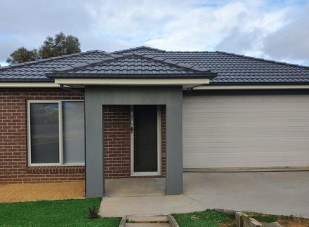 7 Trask Rise Bacchus Marsh VIC 3340 realestate .au