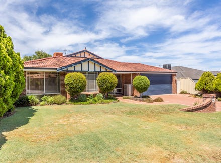 8 clyde sale court wanneroo